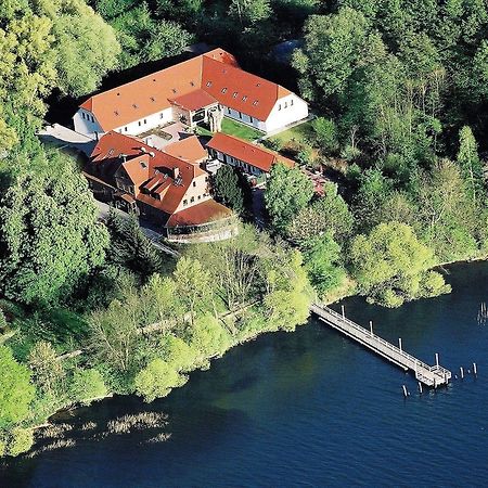 Seehotel Heidehof Klein Nemerow Dış mekan fotoğraf