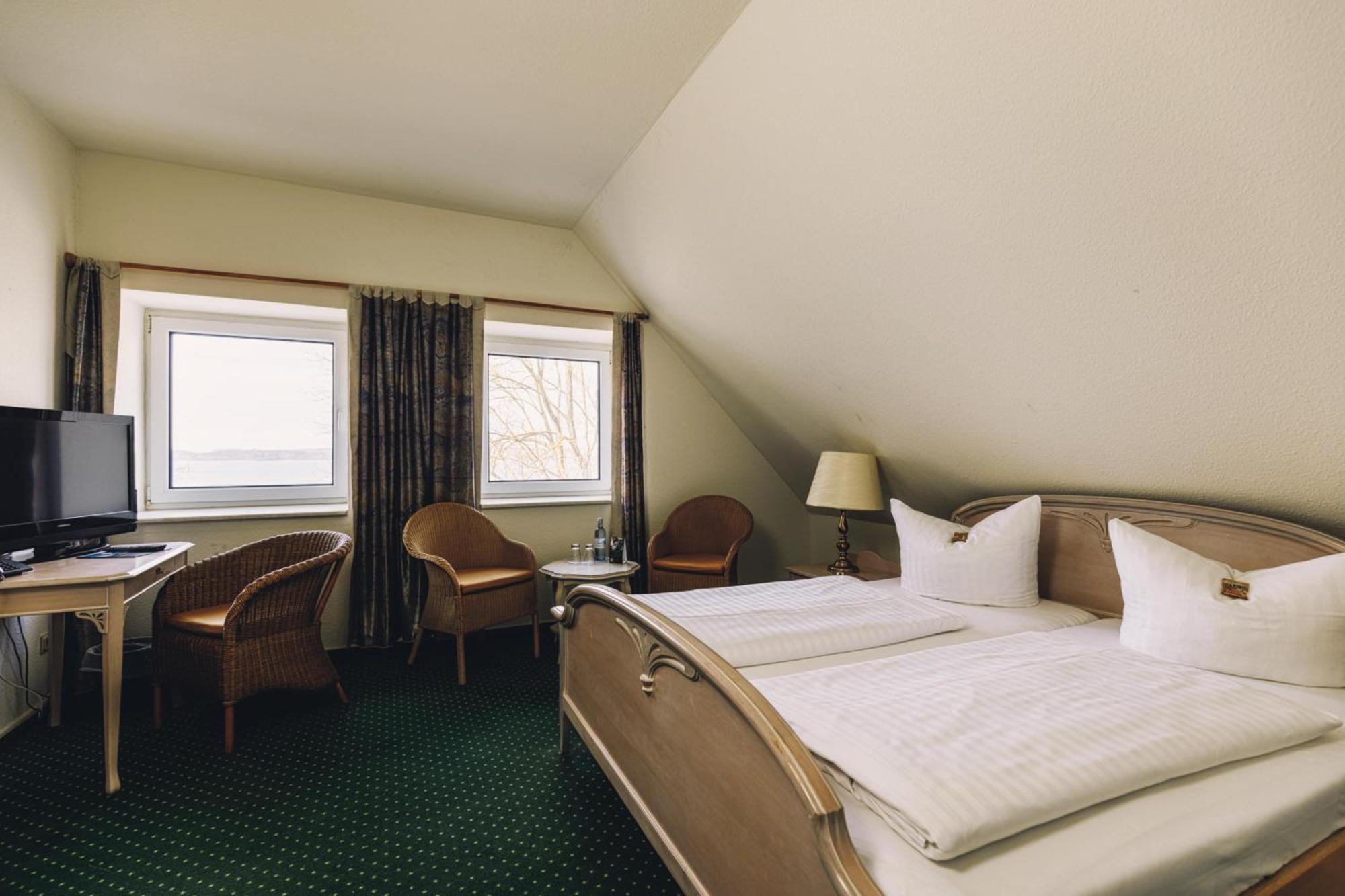 Seehotel Heidehof Klein Nemerow Dış mekan fotoğraf