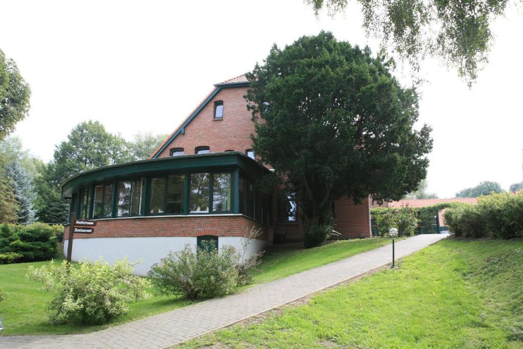 Seehotel Heidehof Klein Nemerow Dış mekan fotoğraf