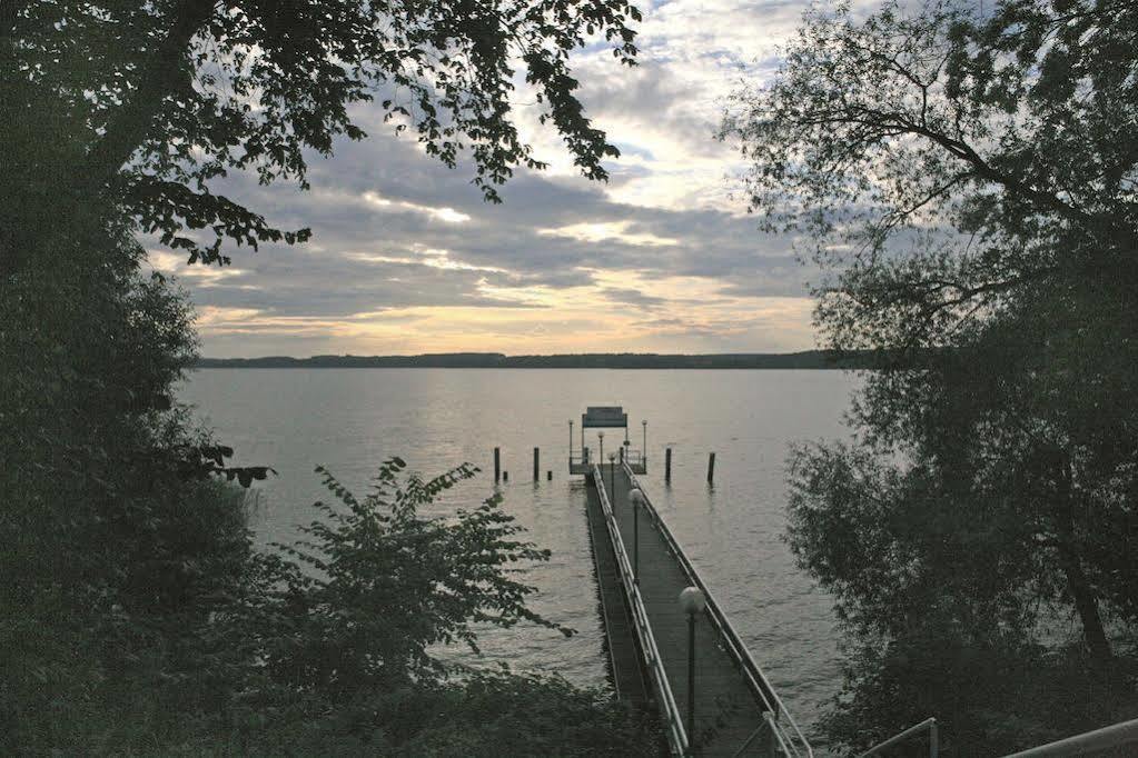 Seehotel Heidehof Klein Nemerow Dış mekan fotoğraf